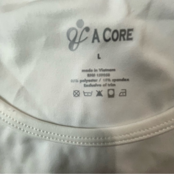 A CORE Tank Top Size Large - Picture 8 of 8
